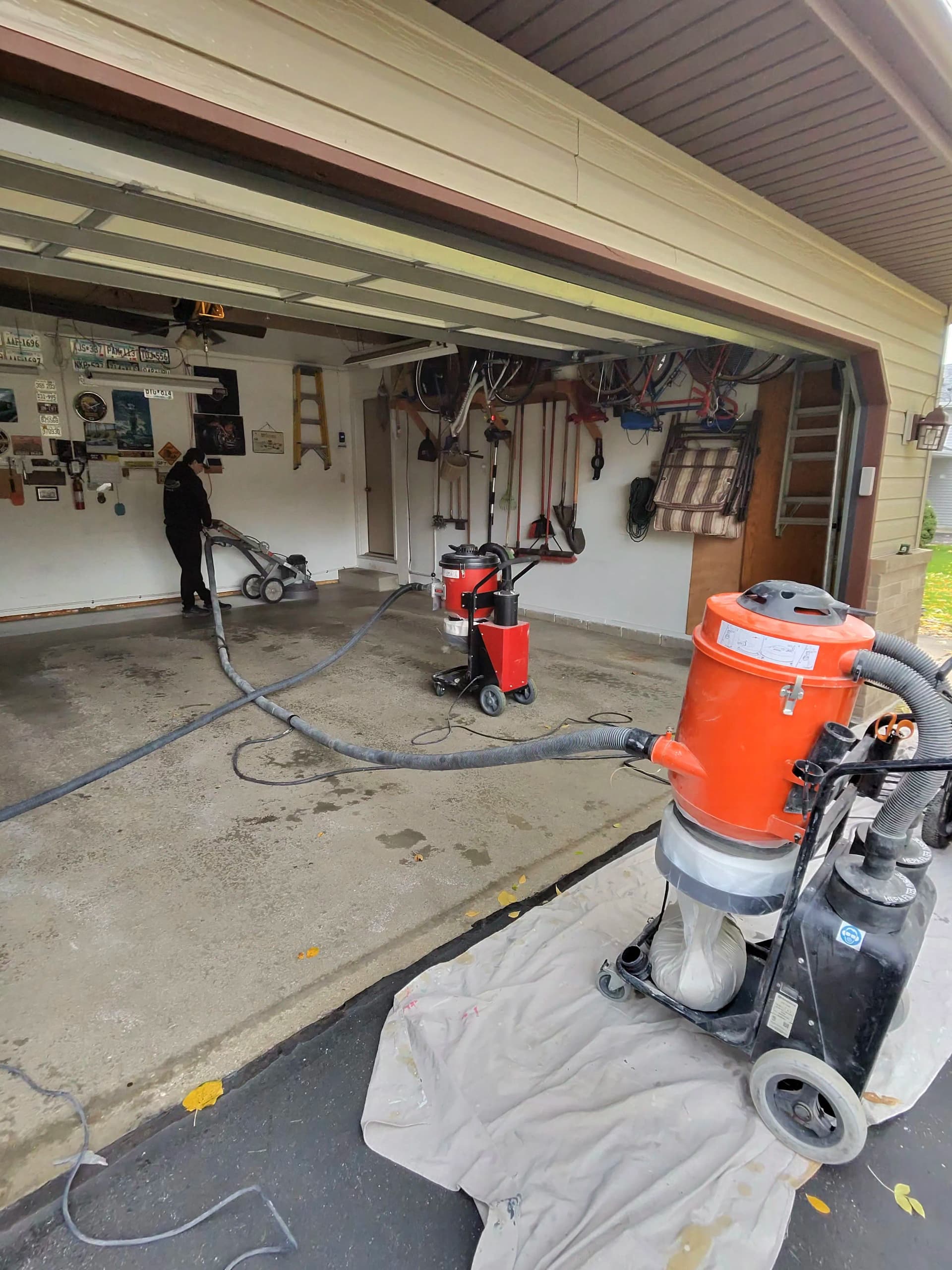 Garage Floor Grinding Done Right in Cottage Grove image