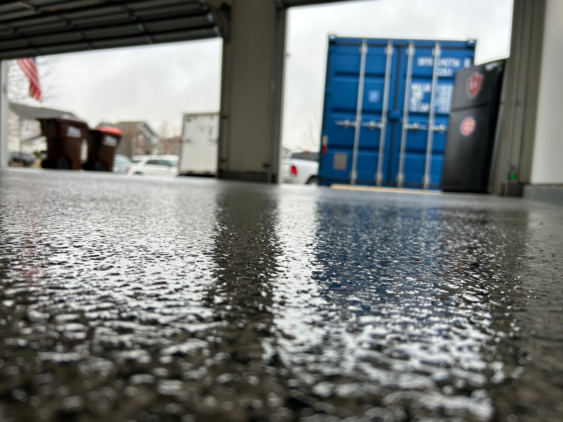 Gallery photos for Signature Flake Garage Floor System Finished in Woodbury: Image #2